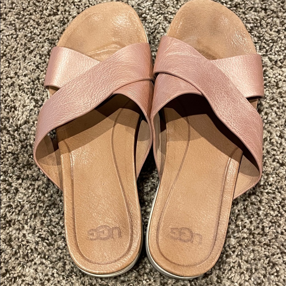 UGG Women's Blush Cross Strap Sandals